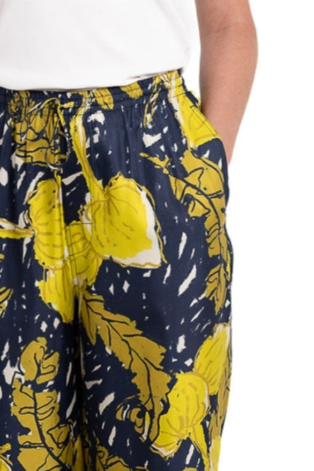 EASY PANT AUTUMN LEAVES NAVY YELLOW - BANANATIME