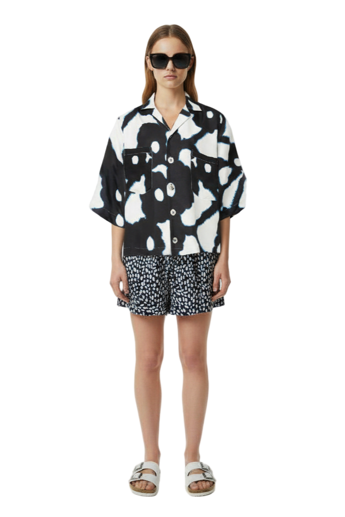 CROPPED HAWAIIAN SHIRT Bleeding Flowers Ecrublack