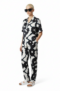 HAWAIIAN 2 SHIRT Bleeding Flowers Ecrublack