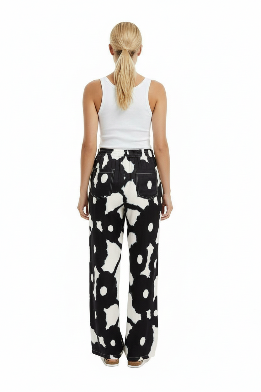 RELAX 2 PANT Bleeding Flowers Ecrublack - BANANATIME